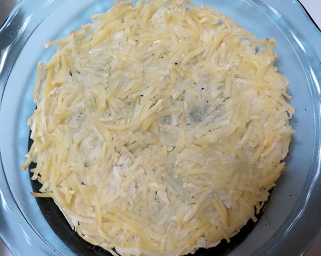 Mushroom Cheddar Quiche with Hash brown crust - Apples for CJ