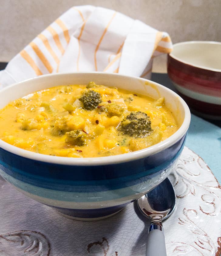 Cheesy Broccoli Corn Chowder