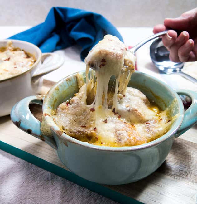 Vegetarian Slow Cooker French Onion Soup