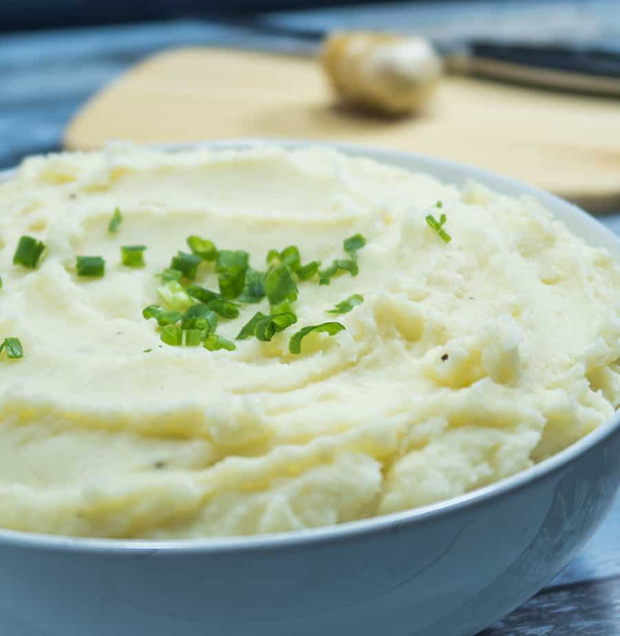 Creamy Roasted Garlic Mashed Potatoes