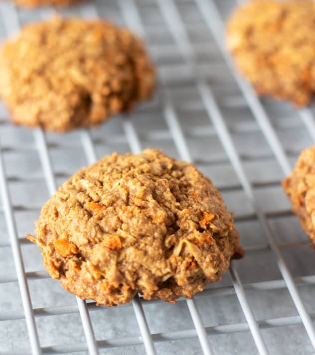 carrot cake cookies on cooling rack